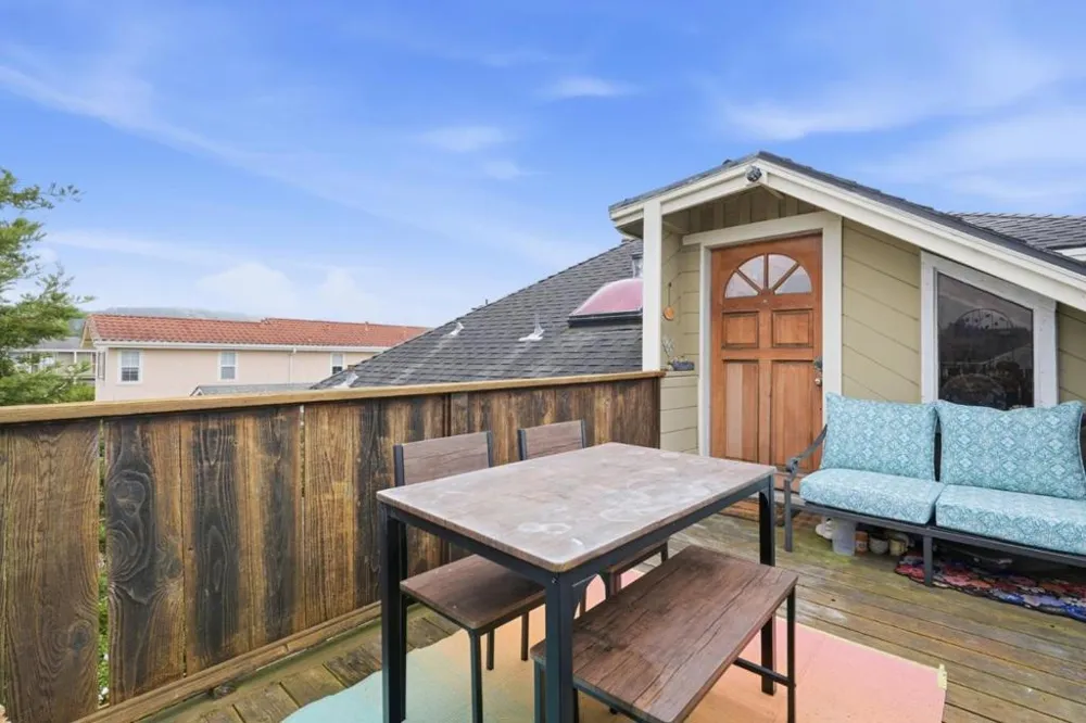 575 Myrtle Street Half Moon Bay, CA 94019