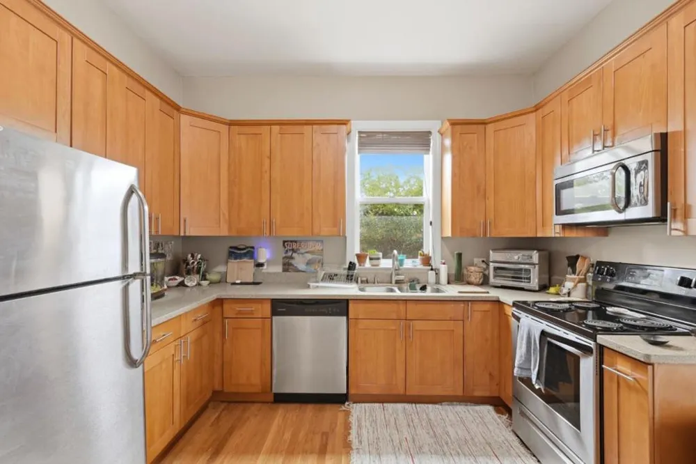 575 Myrtle Street Half Moon Bay, CA 94019