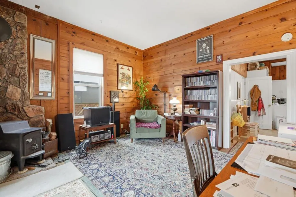 575 Myrtle Street Half Moon Bay, CA 94019