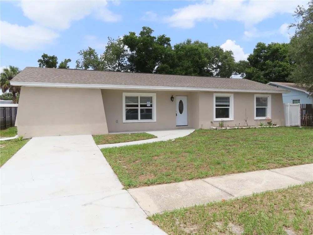 1215 WINDSOR CIRCLE Brandon, FL 33510