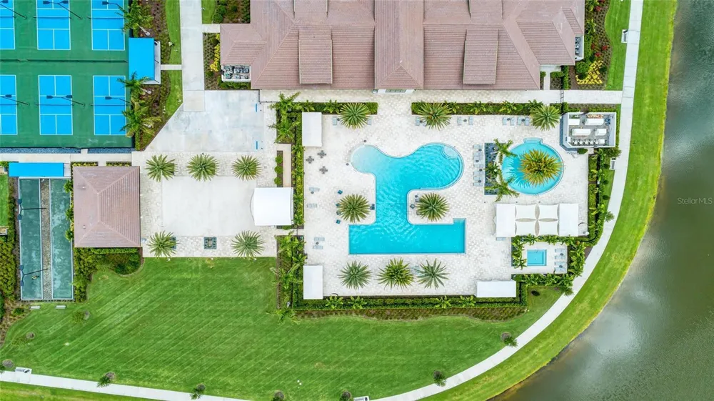 18388 ROCKPORT PLACE Lakewood Ranch, FL 34211