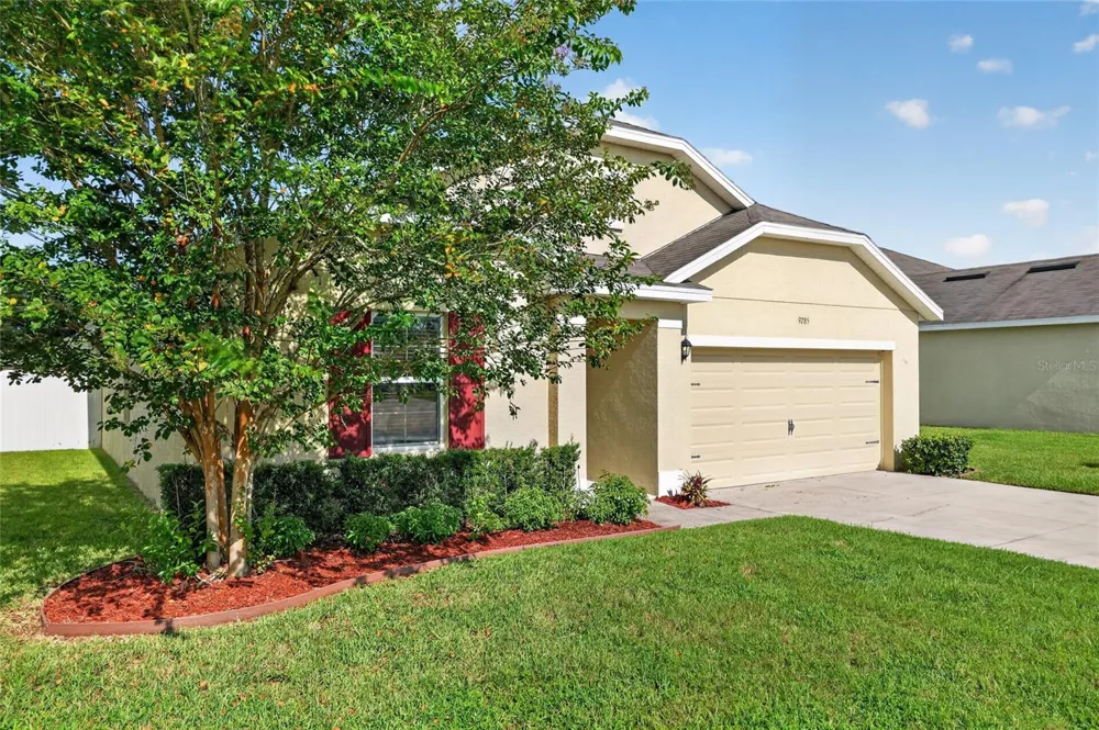 9785 PEPPER TREE TRAIL Wildwood, FL 34785