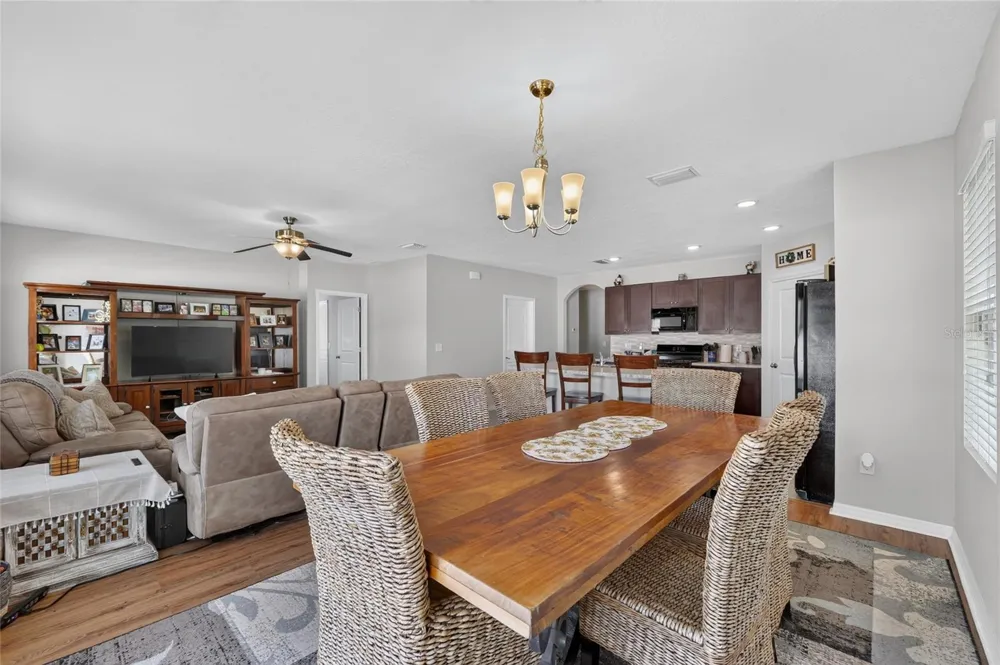9785 PEPPER TREE TRAIL Wildwood, FL 34785