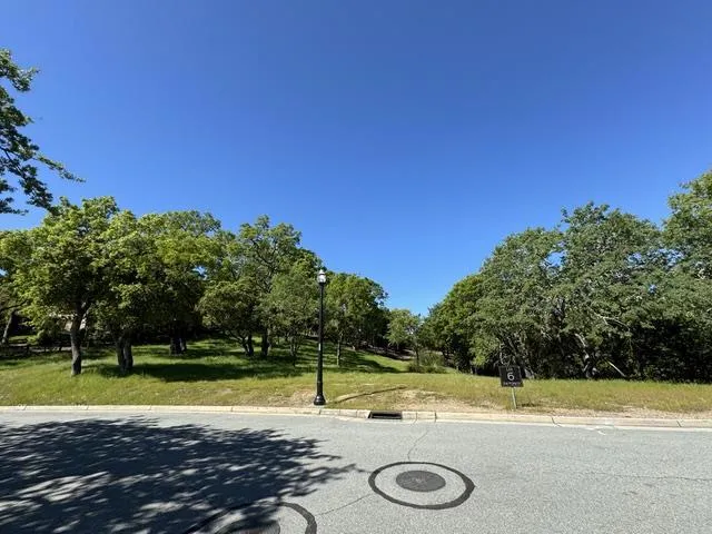 8341 Winter Green Court Gilroy, CA 95020