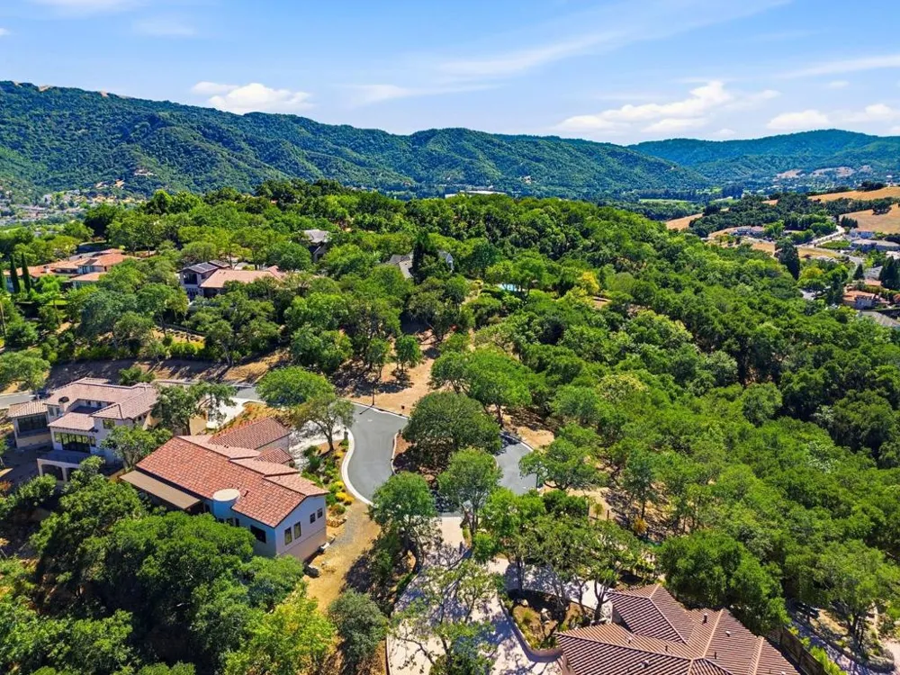 8341 Winter Green Court Gilroy, CA 95020
