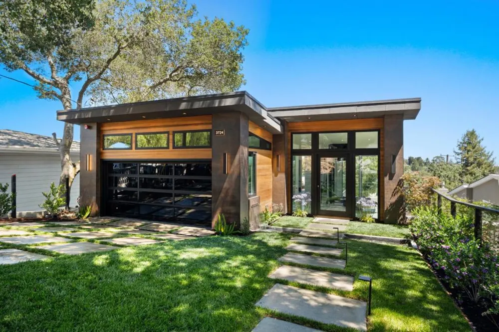 3724 Laurel Way Redwood City, CA 94062
