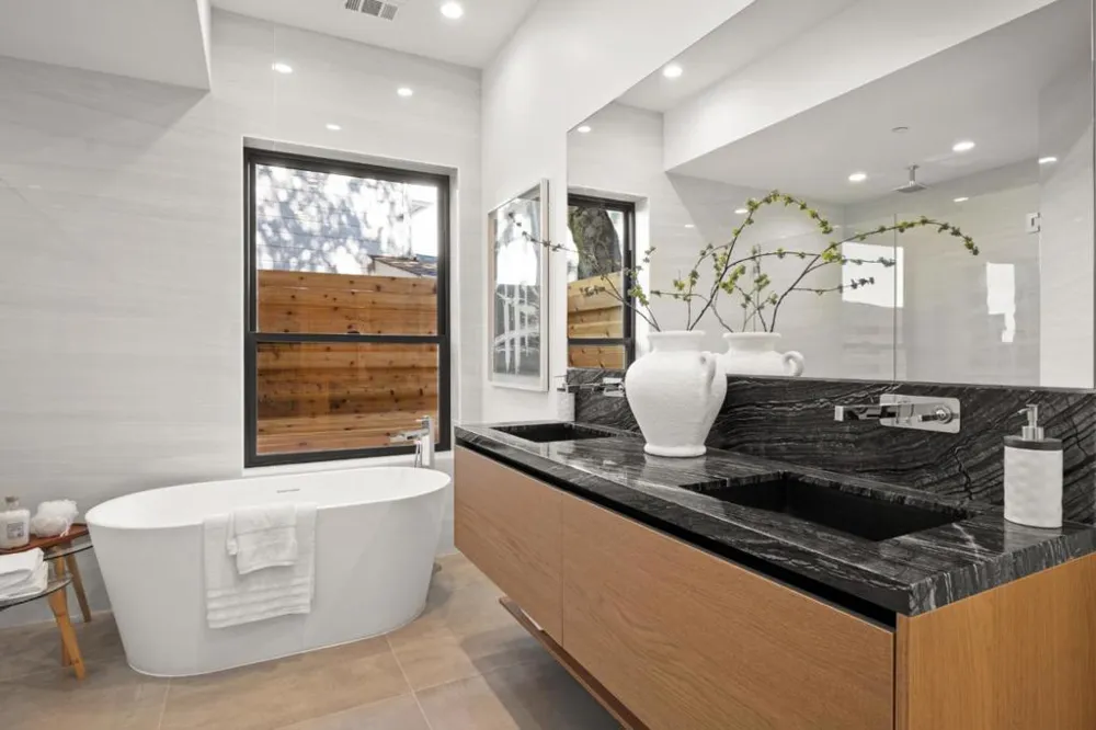 3724 Laurel Way Redwood City, CA 94062