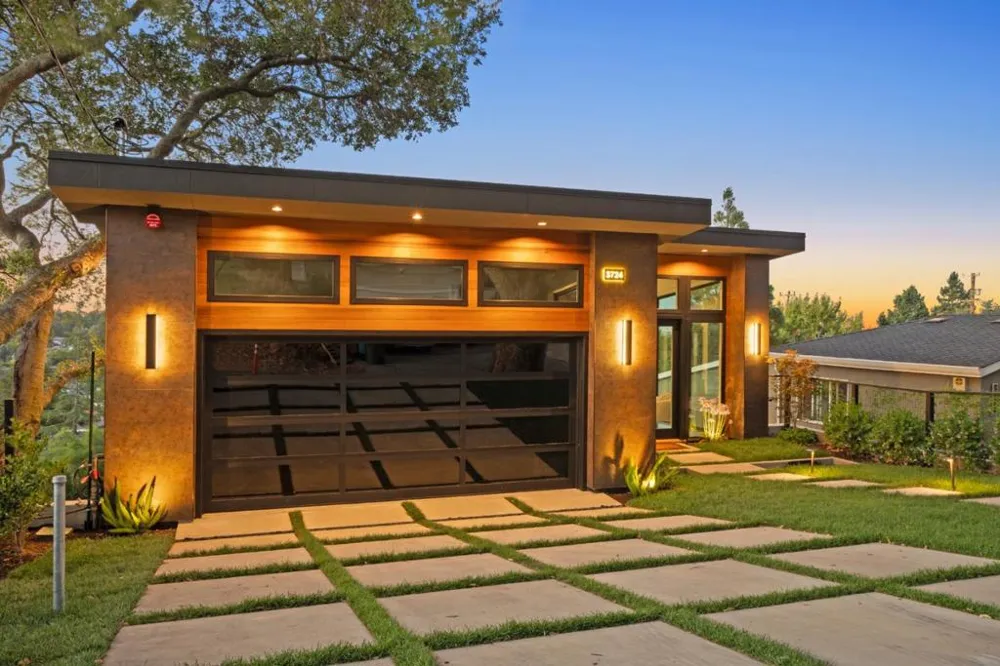 3724 Laurel Way Redwood City, CA 94062