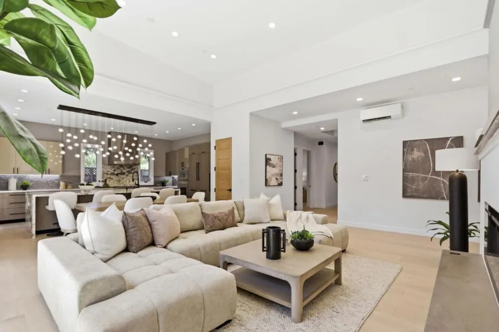 1720 Penny Way Los Altos, CA 94024