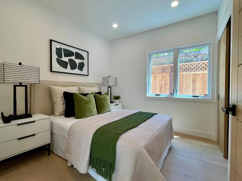 1720 Penny Way Los Altos, CA 94024