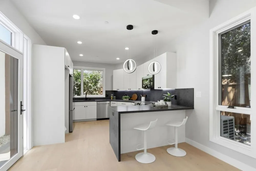 1720 Penny Way Los Altos, CA 94024