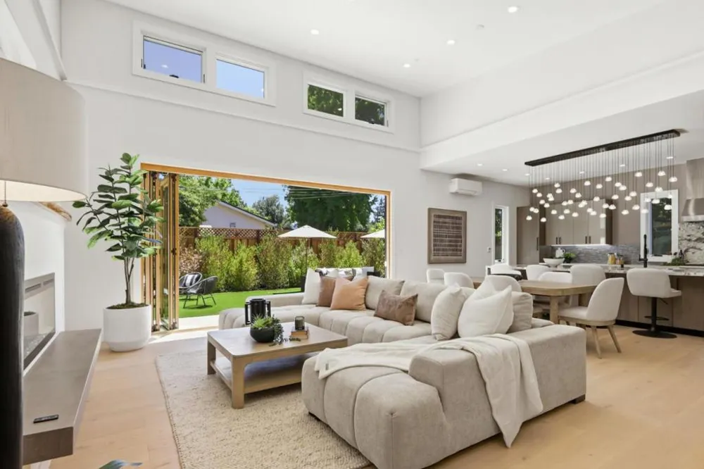 1720 Penny Way Los Altos, CA 94024