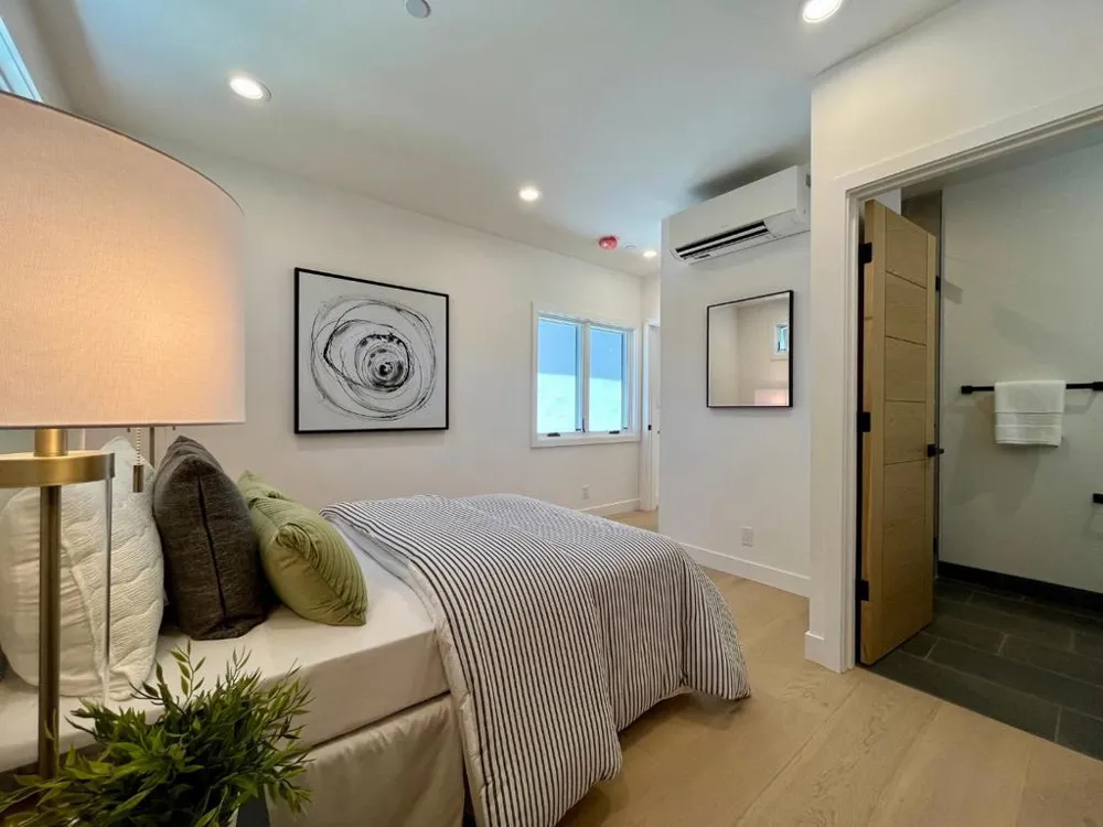 1720 Penny Way Los Altos, CA 94024