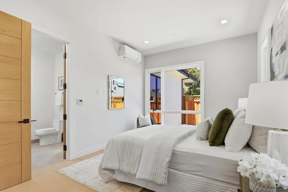 1720 Penny Way Los Altos, CA 94024