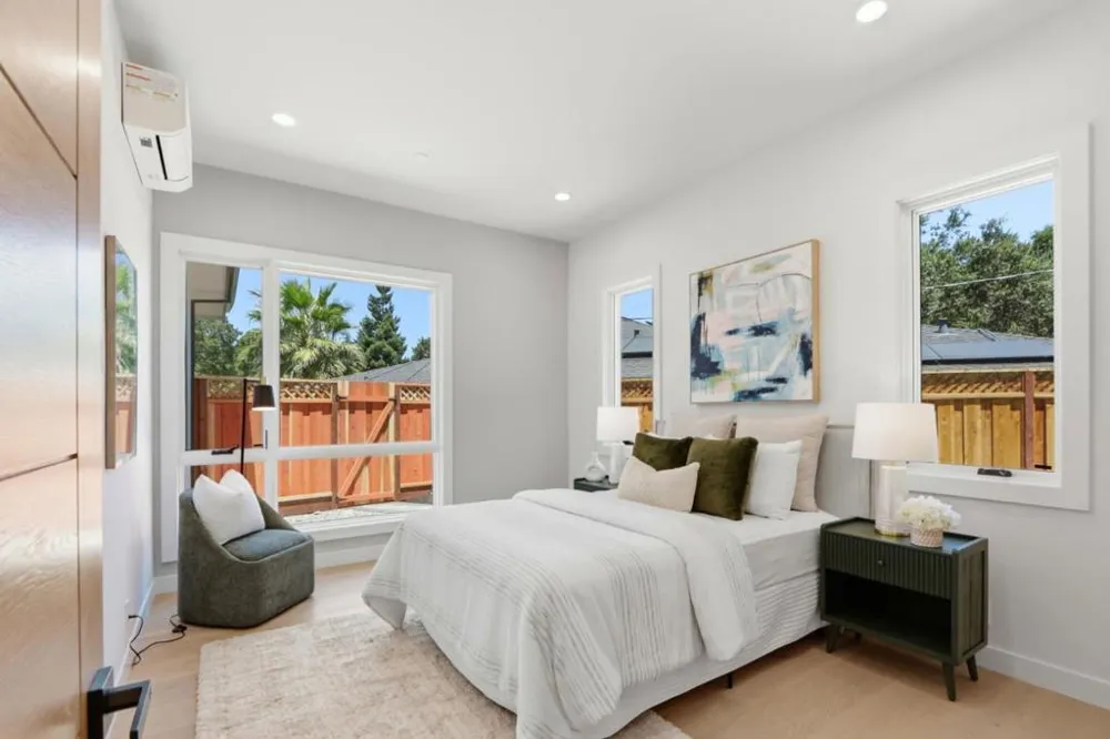 1720 Penny Way Los Altos, CA 94024