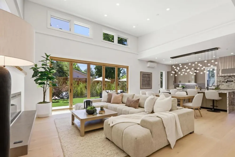 1720 Penny Way Los Altos, CA 94024