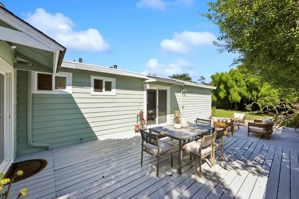 1161 Tamarind Street Montara, CA 94037