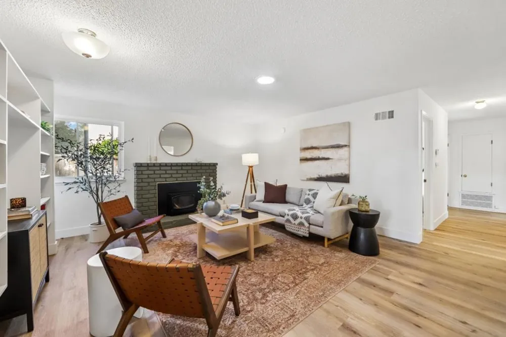 1161 Tamarind Street Montara, CA 94037
