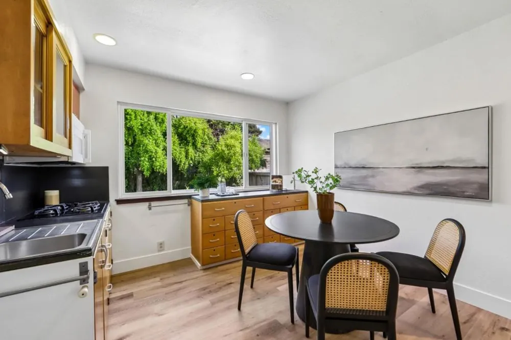 1161 Tamarind Street Montara, CA 94037