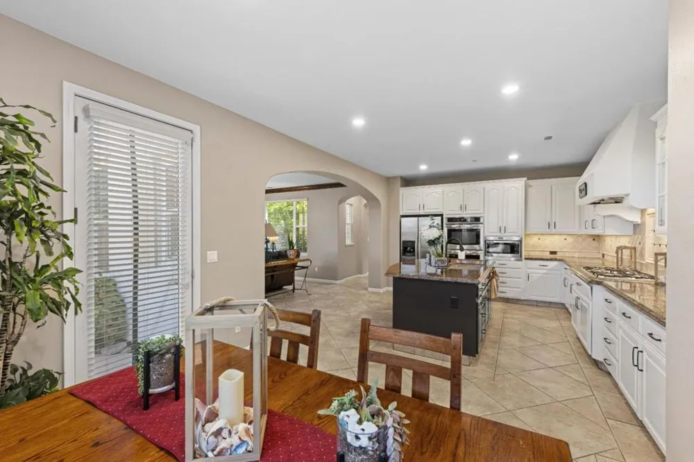 2730 Club Drive Gilroy, CA 95020