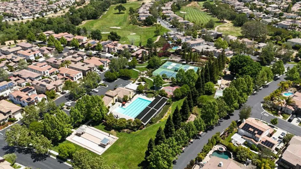2730 Club Drive Gilroy, CA 95020
