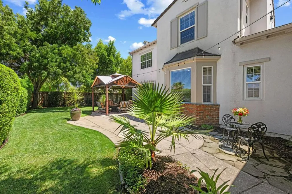 2730 Club Drive Gilroy, CA 95020