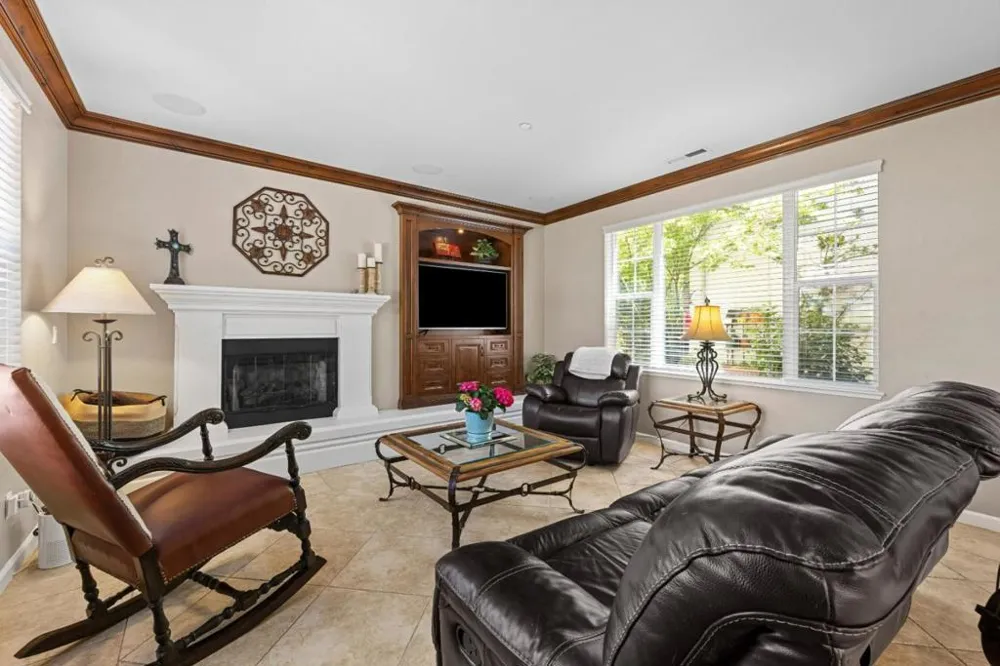 2730 Club Drive Gilroy, CA 95020