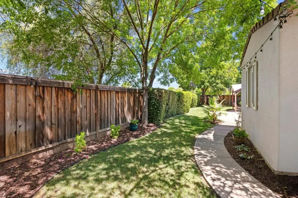 2730 Club Drive Gilroy, CA 95020