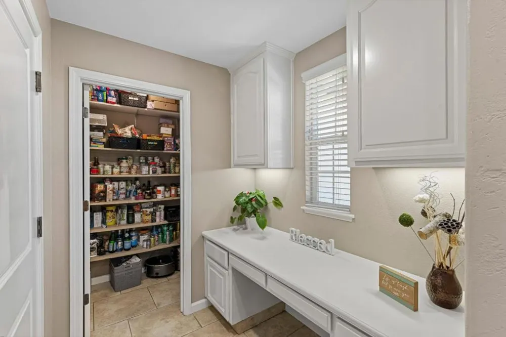 2730 Club Drive Gilroy, CA 95020