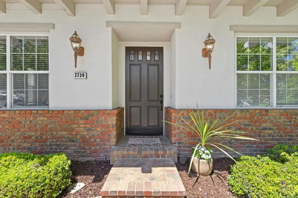 2730 Club Drive Gilroy, CA 95020
