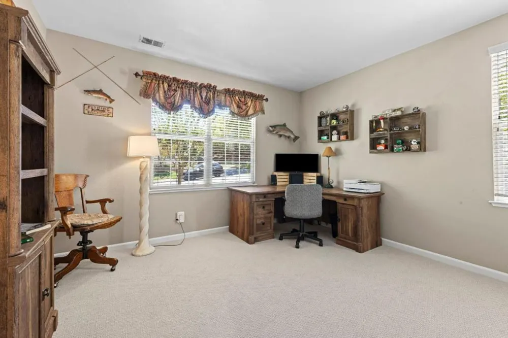 2730 Club Drive Gilroy, CA 95020