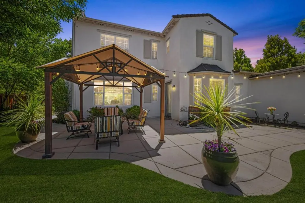 2730 Club Drive Gilroy, CA 95020