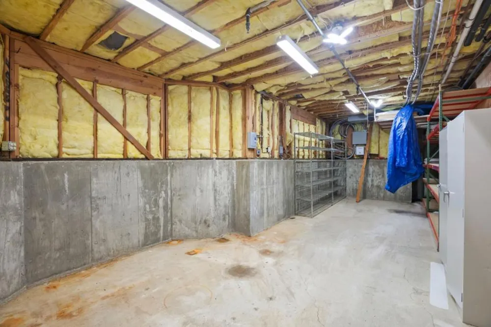 15217 Sobey Road Saratoga, CA 95070