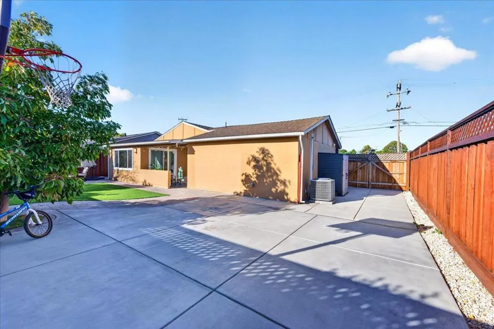 36005 Cherry Street Newark, CA 94560