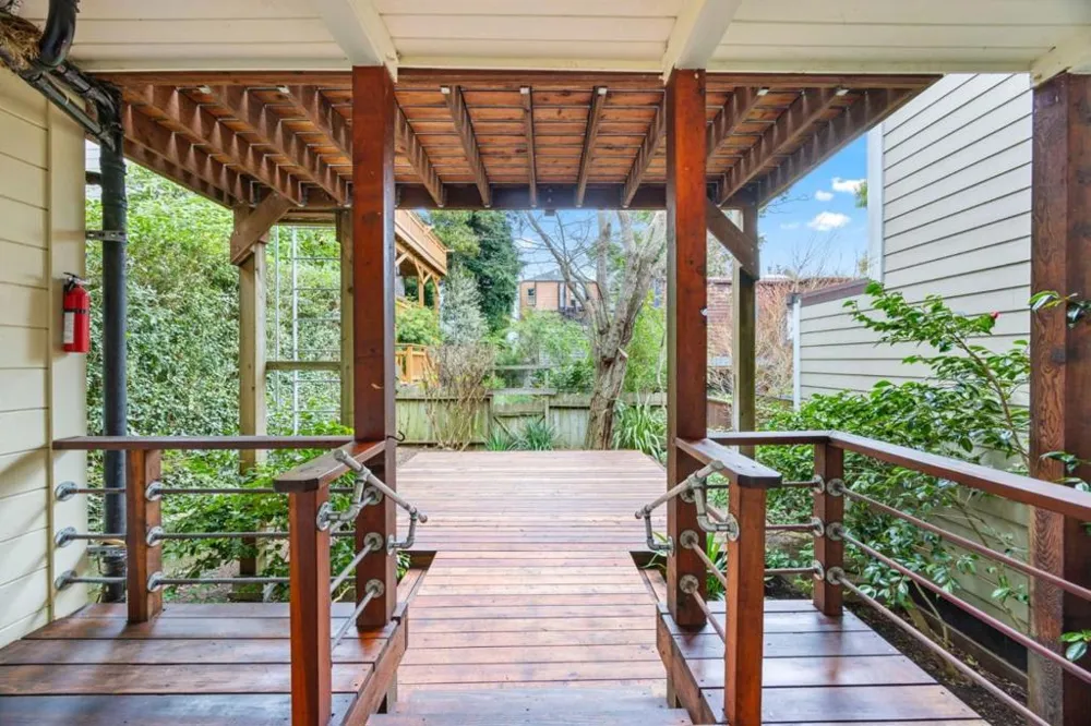 4380 24th Street San Francisco, CA 94114