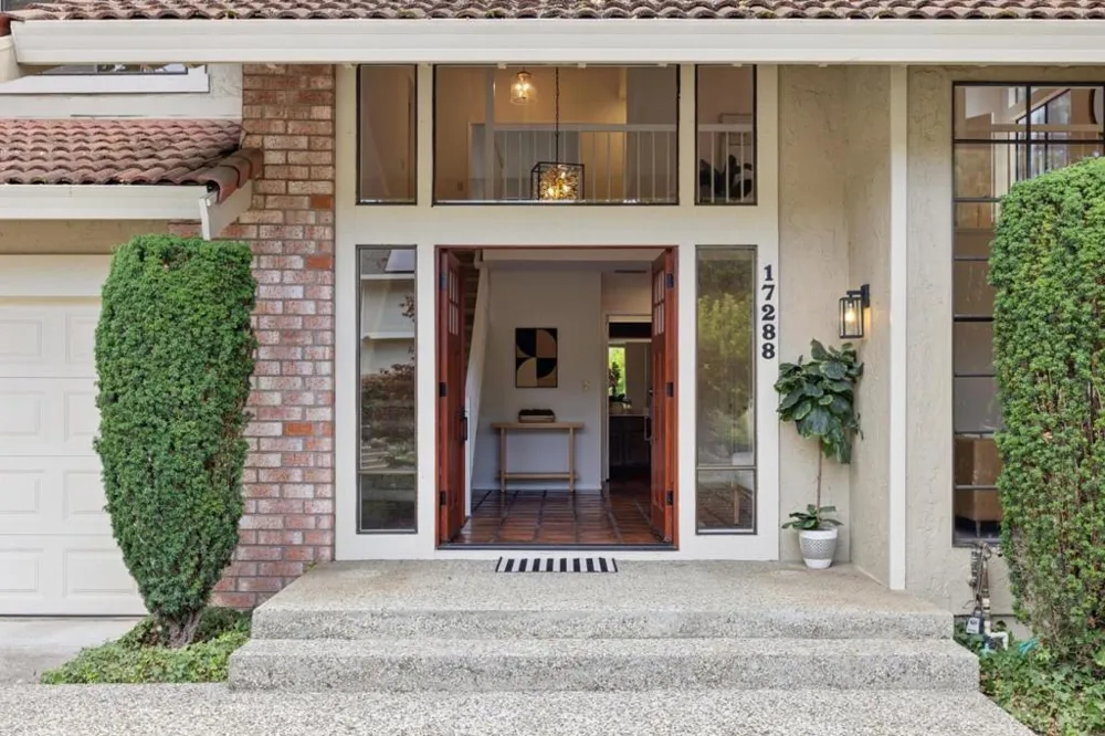 17288 Eaton Lane Monte Sereno, CA 95030