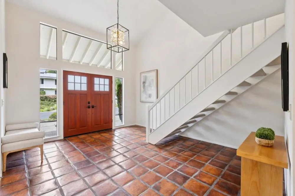 17288 Eaton Lane Monte Sereno, CA 95030