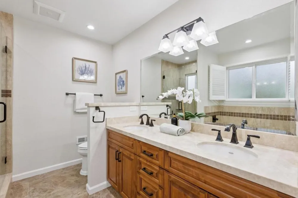 17288 Eaton Lane Monte Sereno, CA 95030