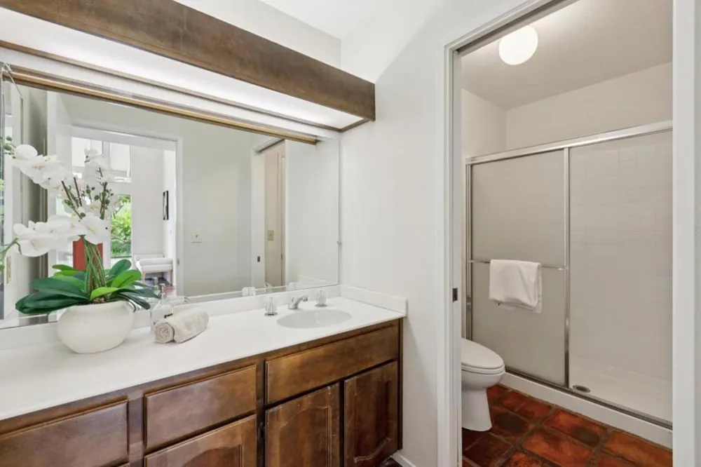 17288 Eaton Lane Monte Sereno, CA 95030