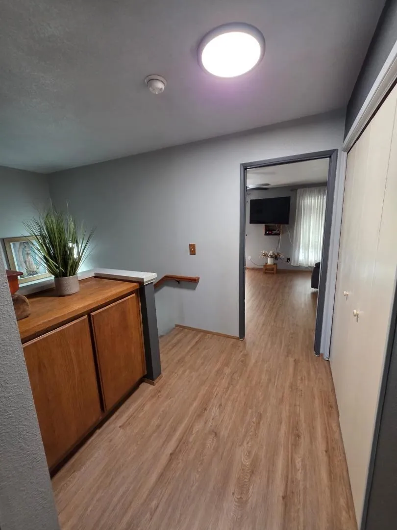 7075 Princevalle Street Gilroy, CA 95020