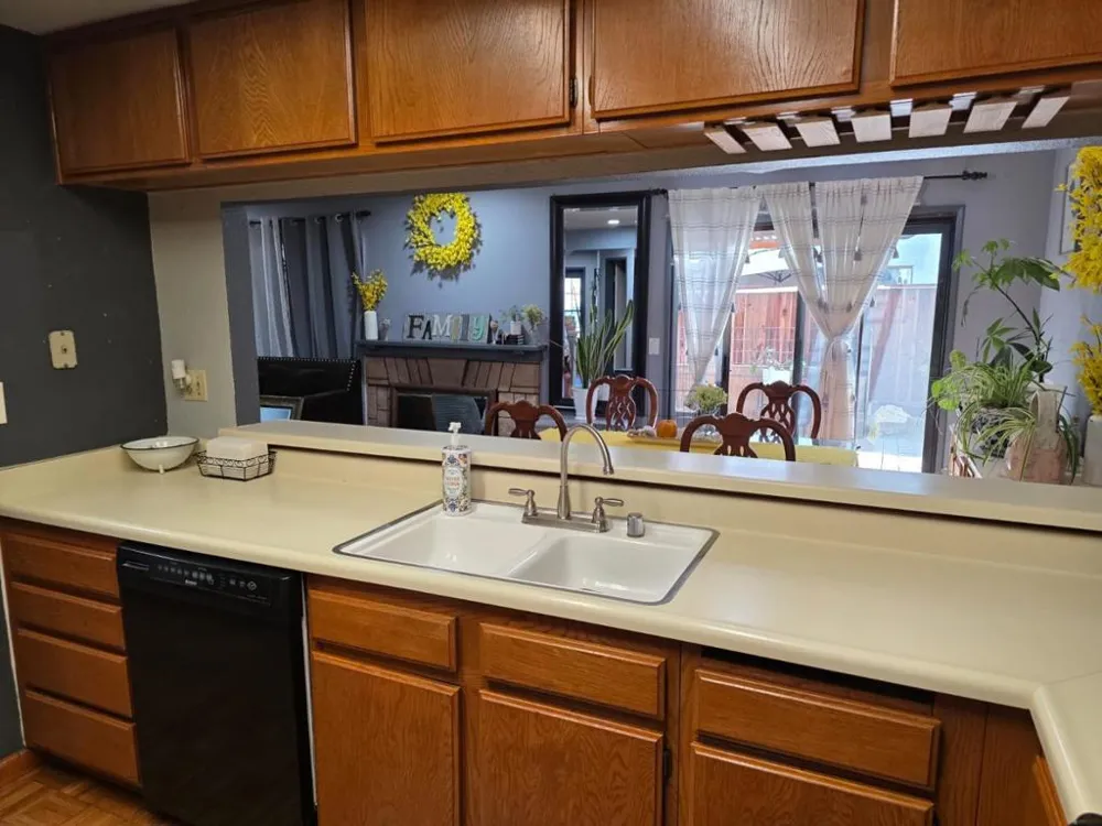 7075 Princevalle Street Gilroy, CA 95020