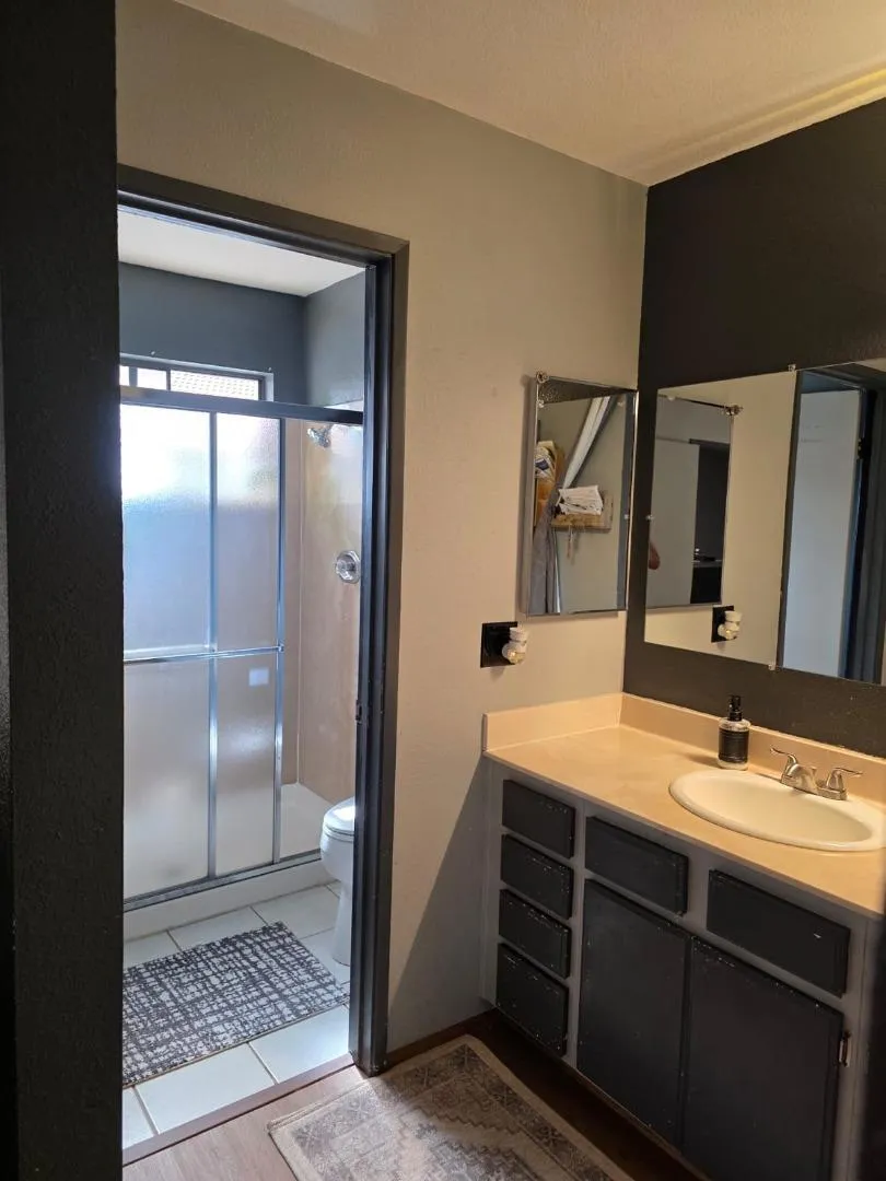 7075 Princevalle Street Gilroy, CA 95020