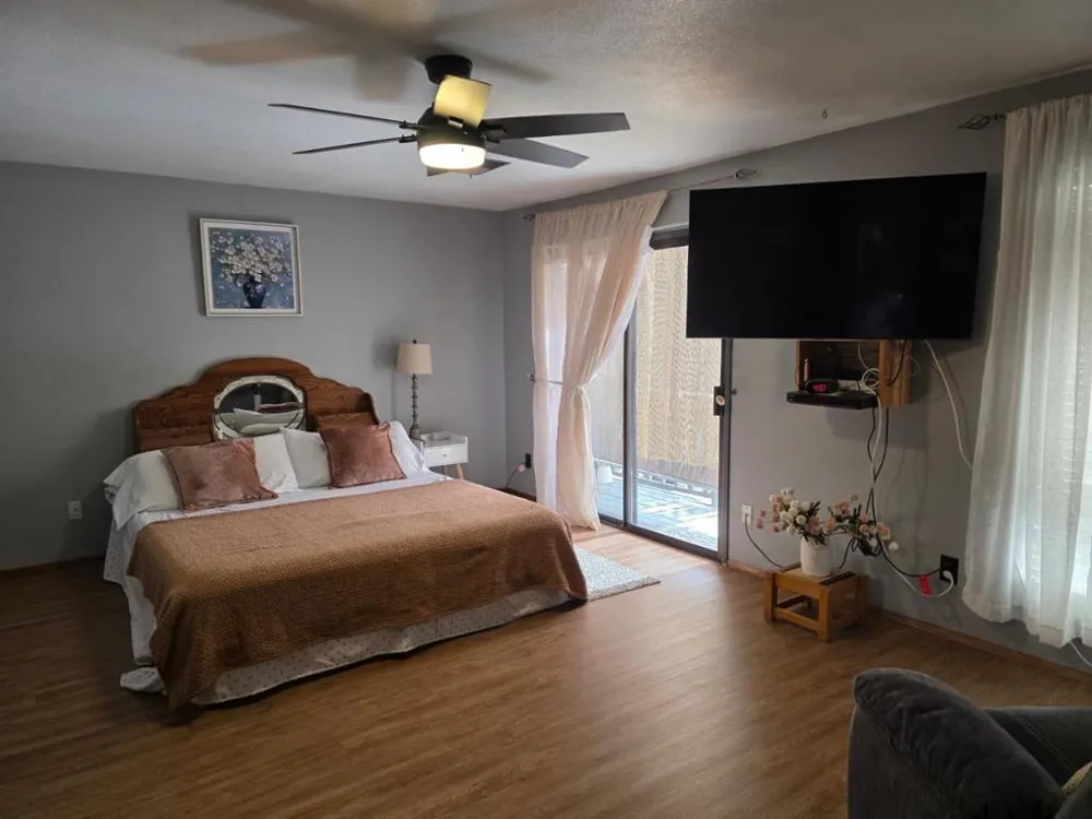 7075 Princevalle Street Gilroy, CA 95020