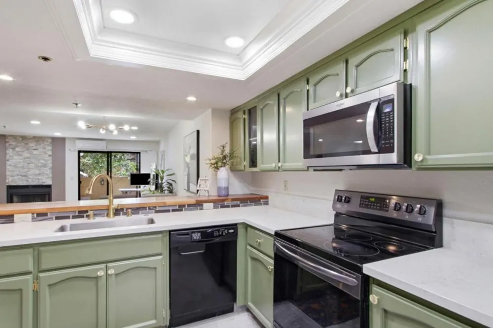 20720 Celeste Circle Cupertino, CA 95014