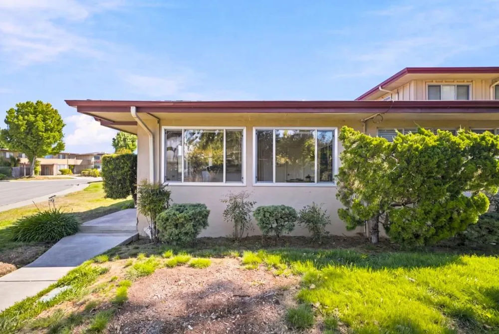 1576 Marina Court #A San Mateo, CA 94403