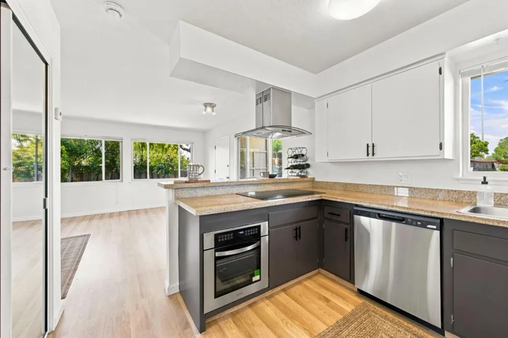 1576 Marina Court #A San Mateo, CA 94403