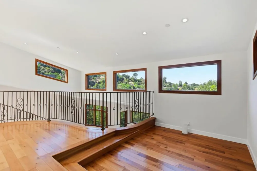 3911 Pepper Tree Court Redwood City, CA 94061
