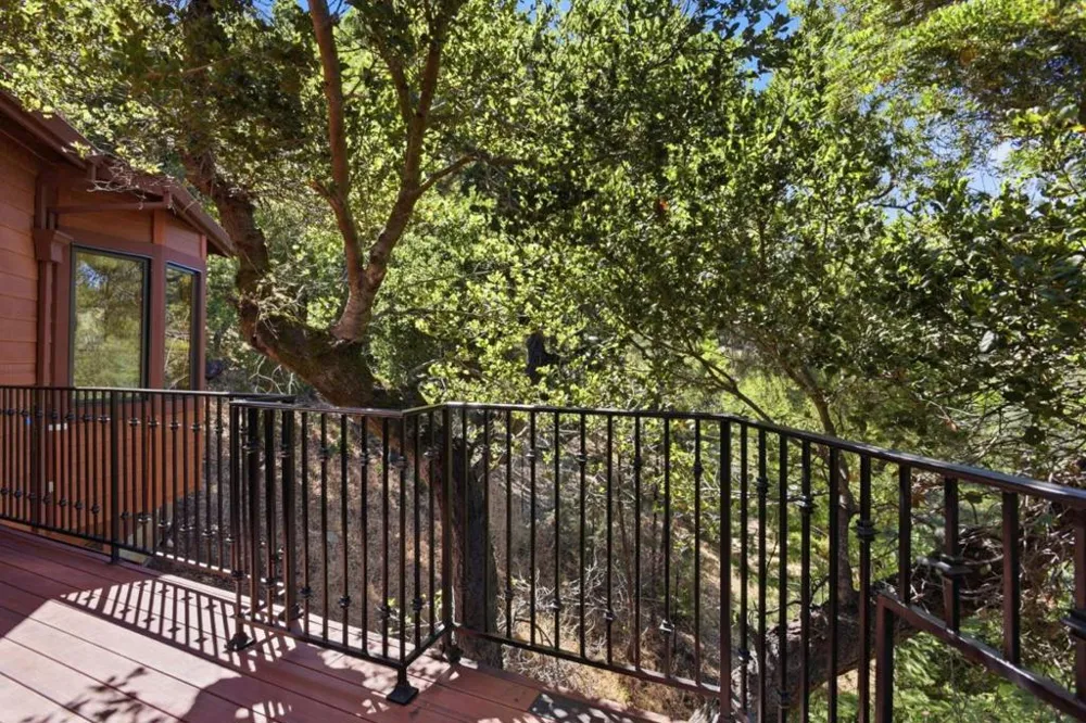 3911 Pepper Tree Court Redwood City, CA 94061