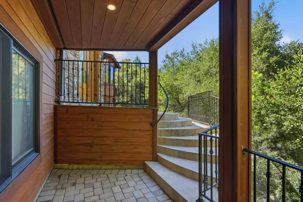 3911 Pepper Tree Court Redwood City, CA 94061