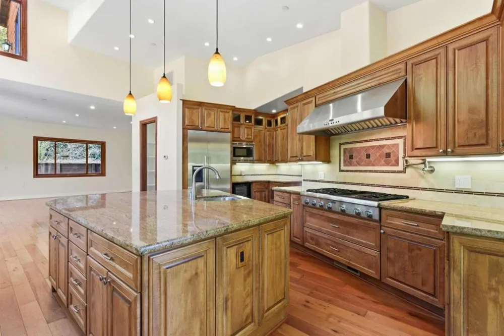 3911 Pepper Tree Court Redwood City, CA 94061